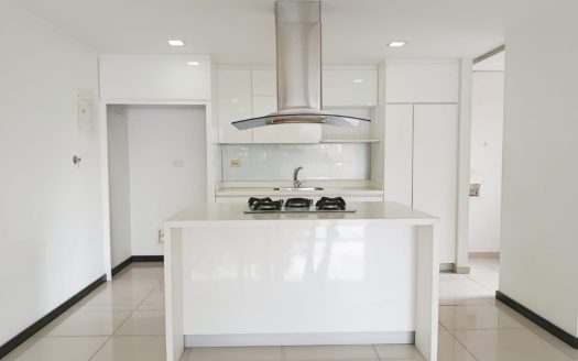 Venta de Apartamento en la Loma de las Brujas, Envigado